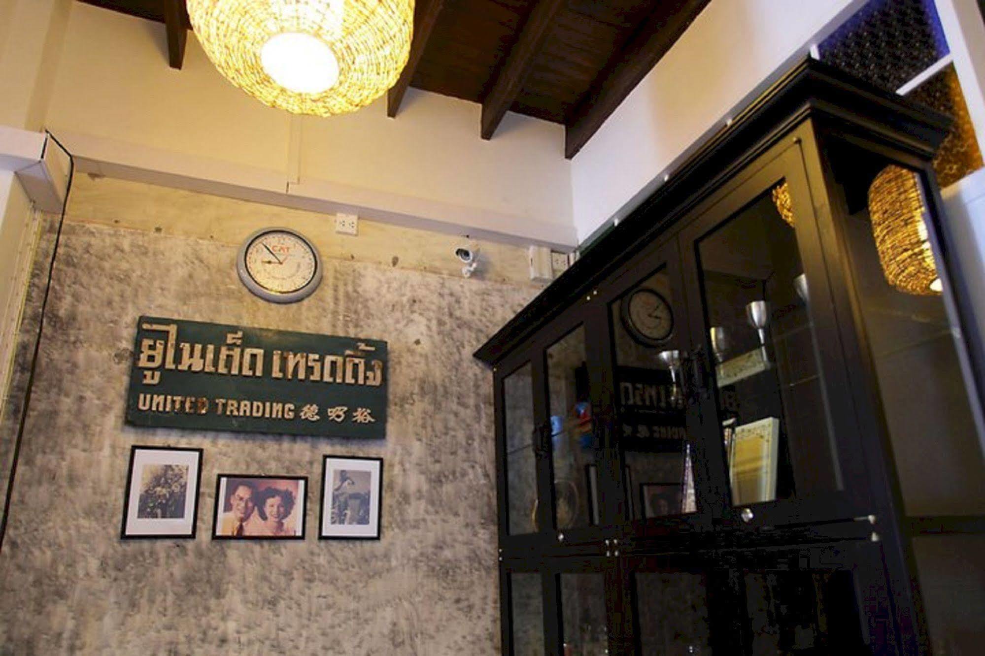 99 Oldtown Boutique Guesthouse SHA EXTRA PLUS Phuket Extérieur photo